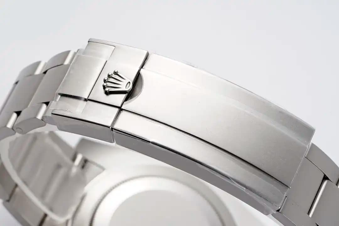 submariner 116610LN Super Clone - detail view 5