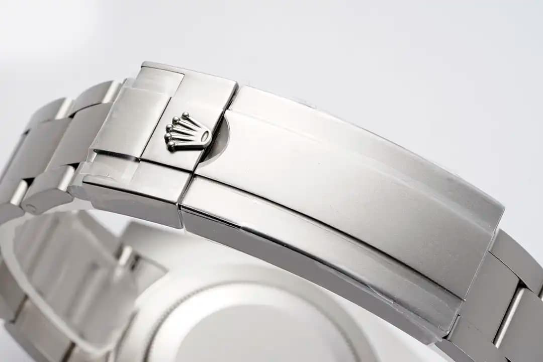 submariner 116610LN Super Clone - detail view 3