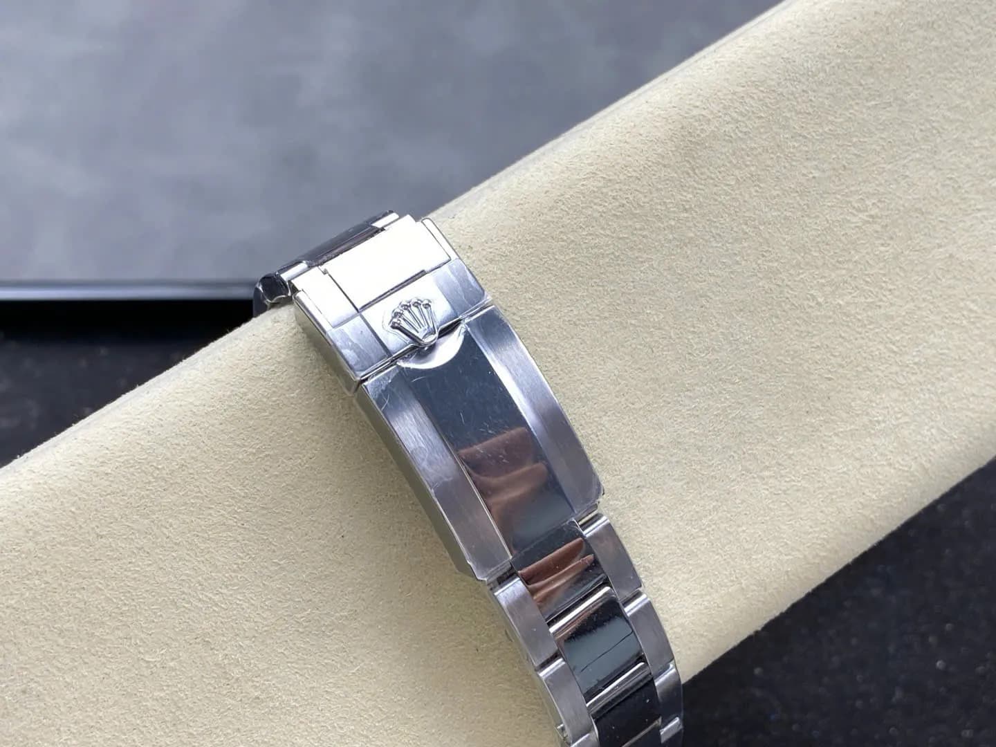 daytona 126509 Super Clone - detail view 4