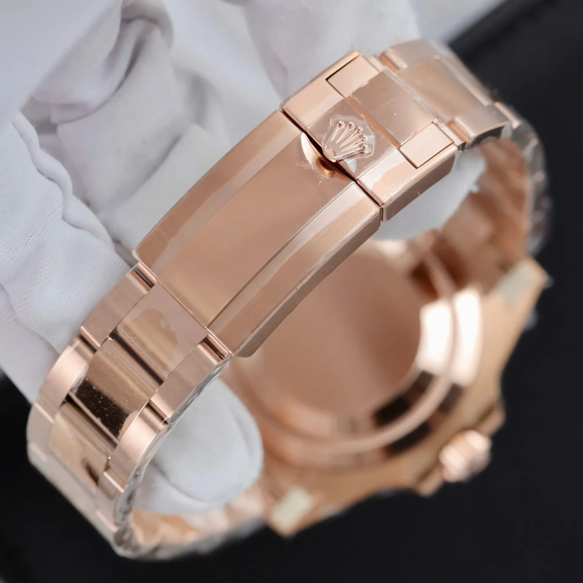 gmt-master 126715CHNR Super Clone - detail view 7