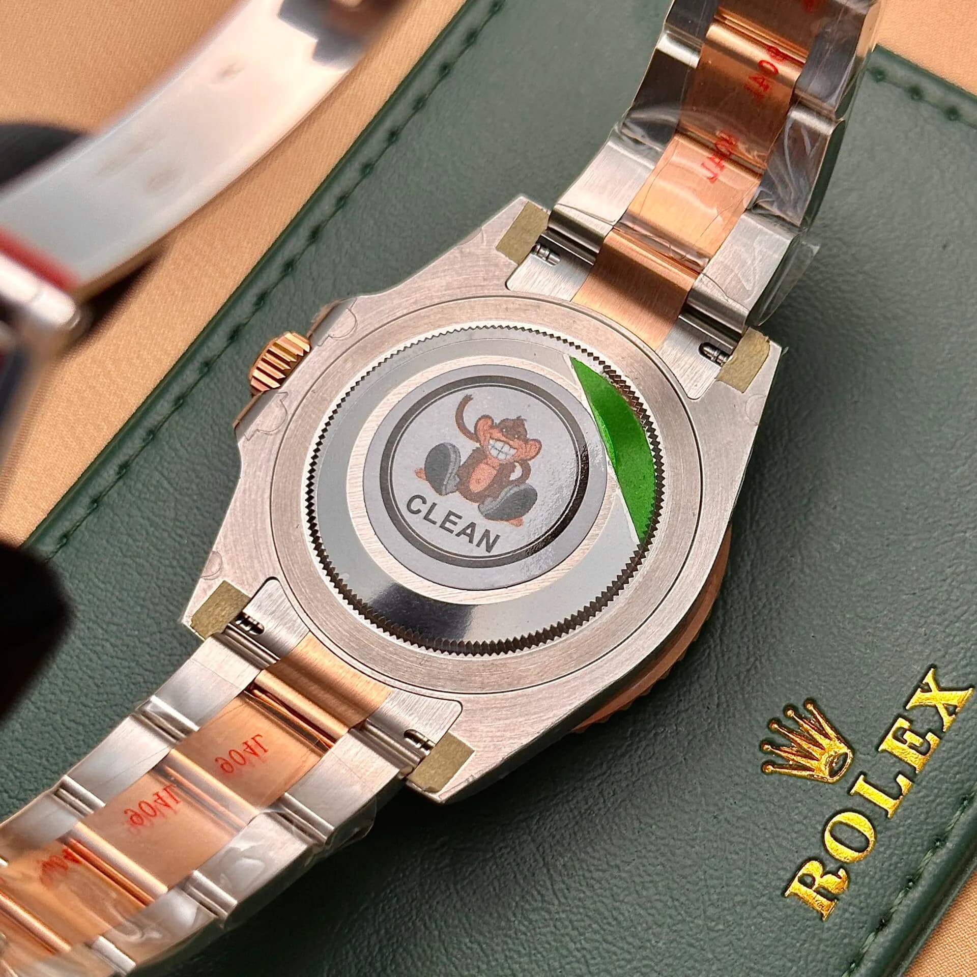 gmt-master 126711CHNR Super Clone - detail view 2