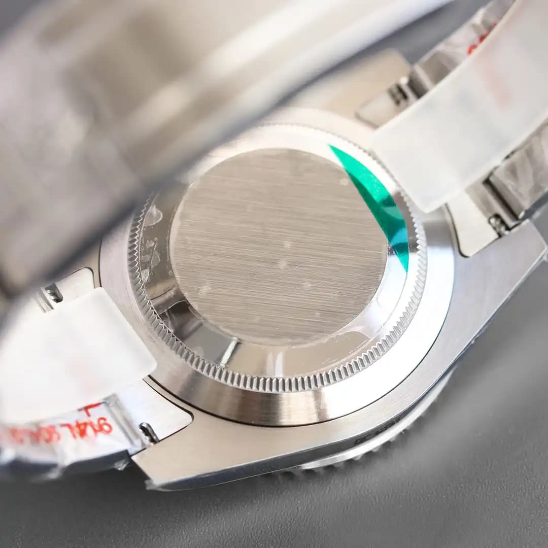 submariner 126610LN Super Clone - detail view 5