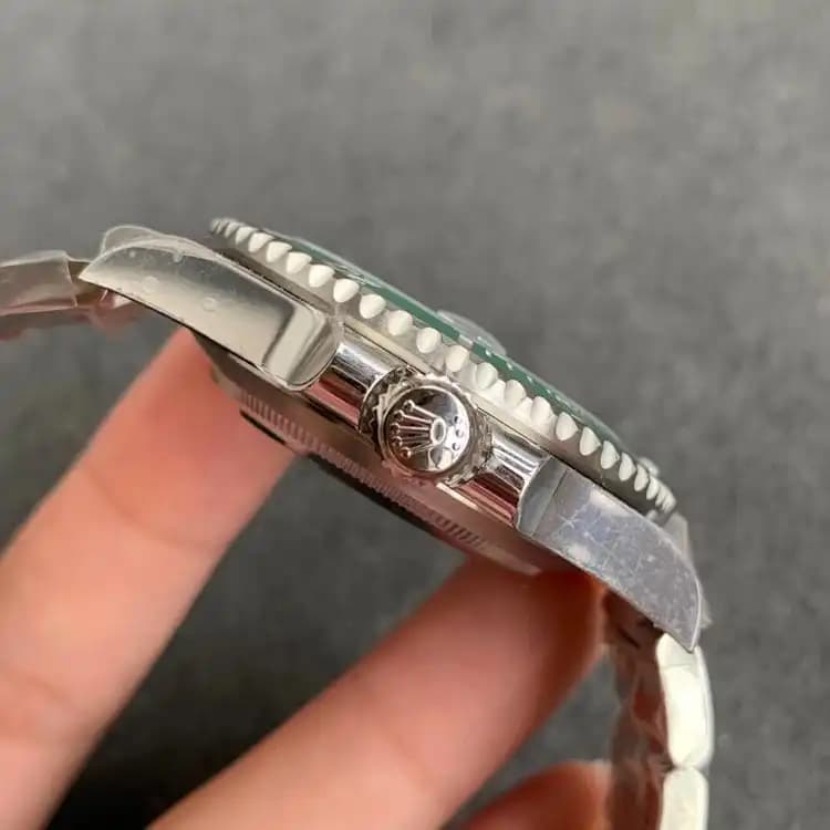 submariner 116610LN Super Clone - detail view 1