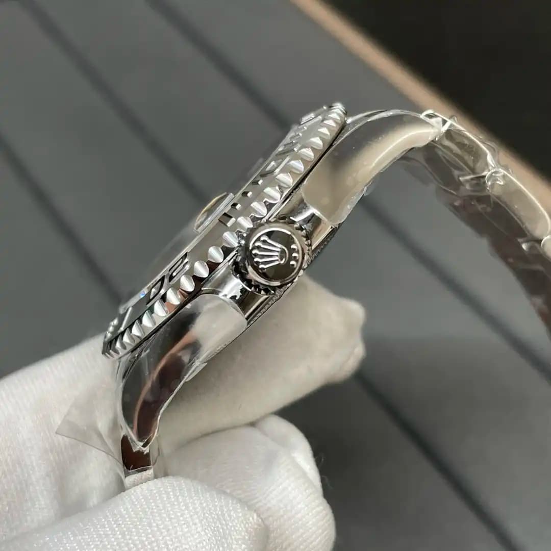 yacht-master 126622 Super Clone - detail view 3