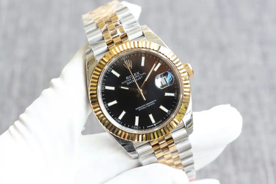 Rolex Datejust 126331 1:1 replica black dial — caseback detail
