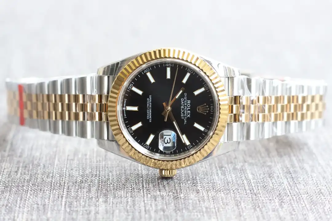 Rolex Datejust 126331 clone 36mm — crown and case detail