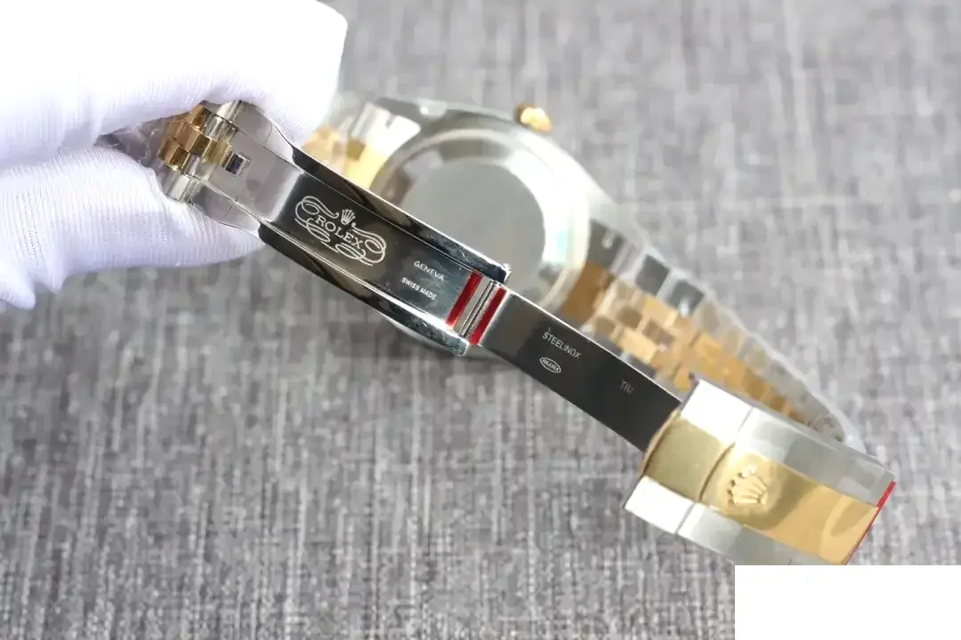 Rolex Datejust 126331 rolex clone — lume shot