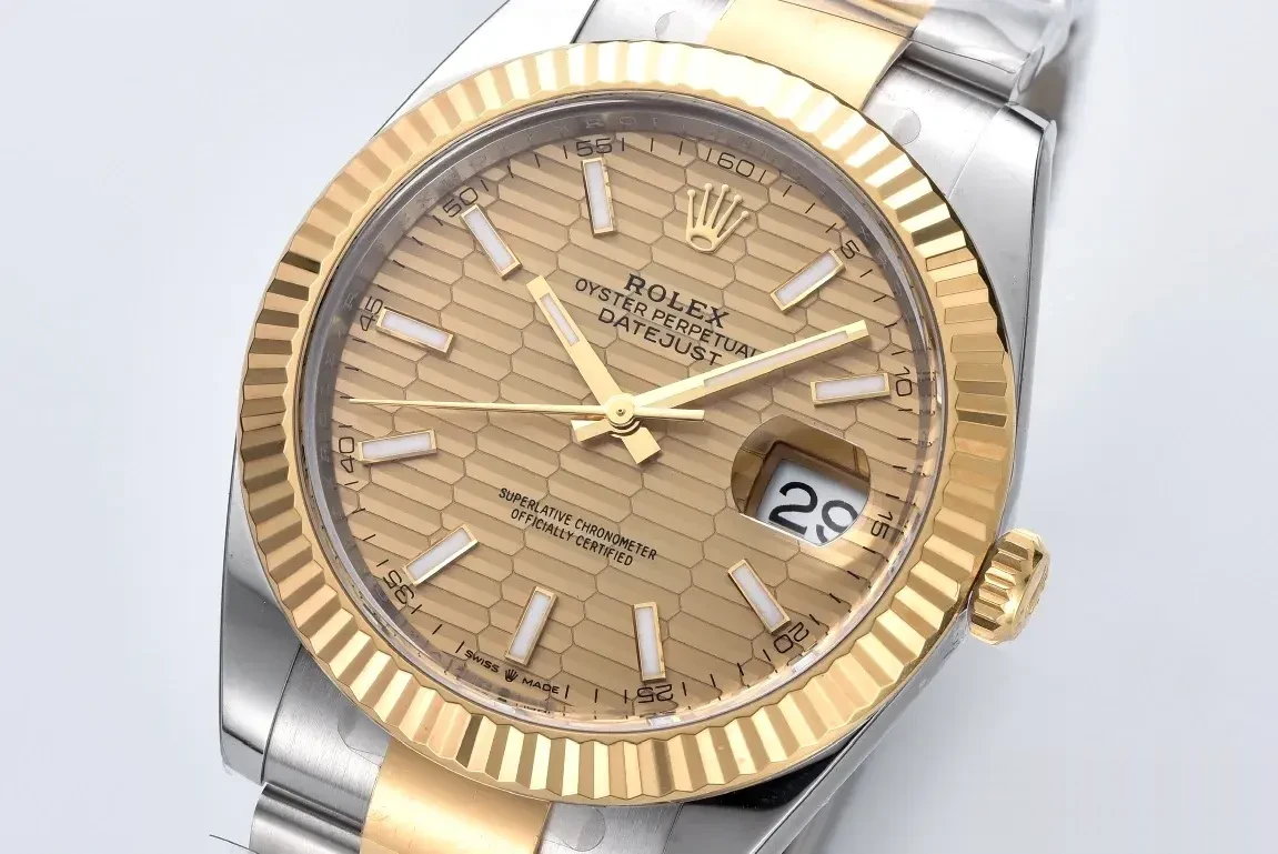 Datejust 126333 rolex replica 41mm — crown and case detail