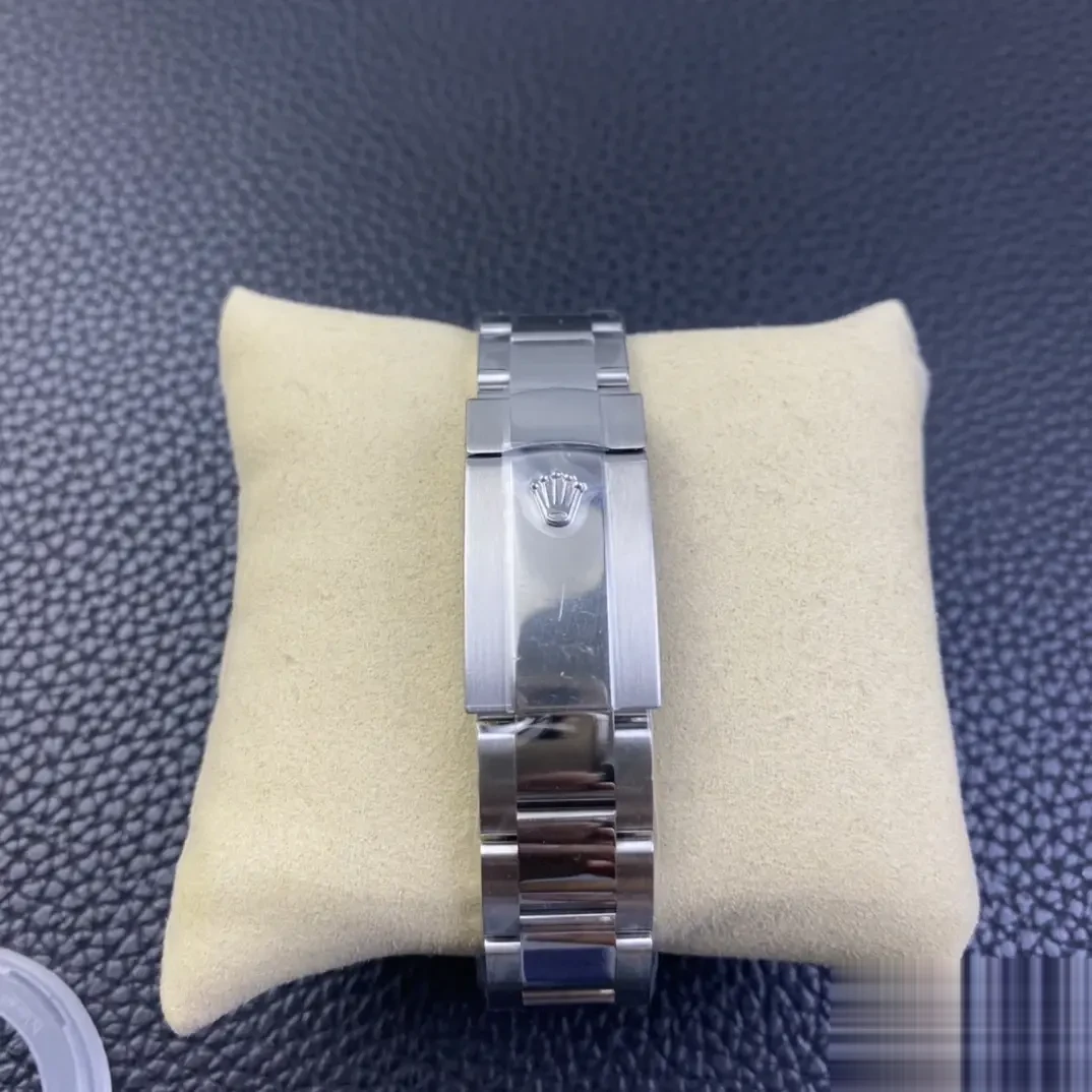 Rolex Datejust 126334 replica 41mm — wrist shot