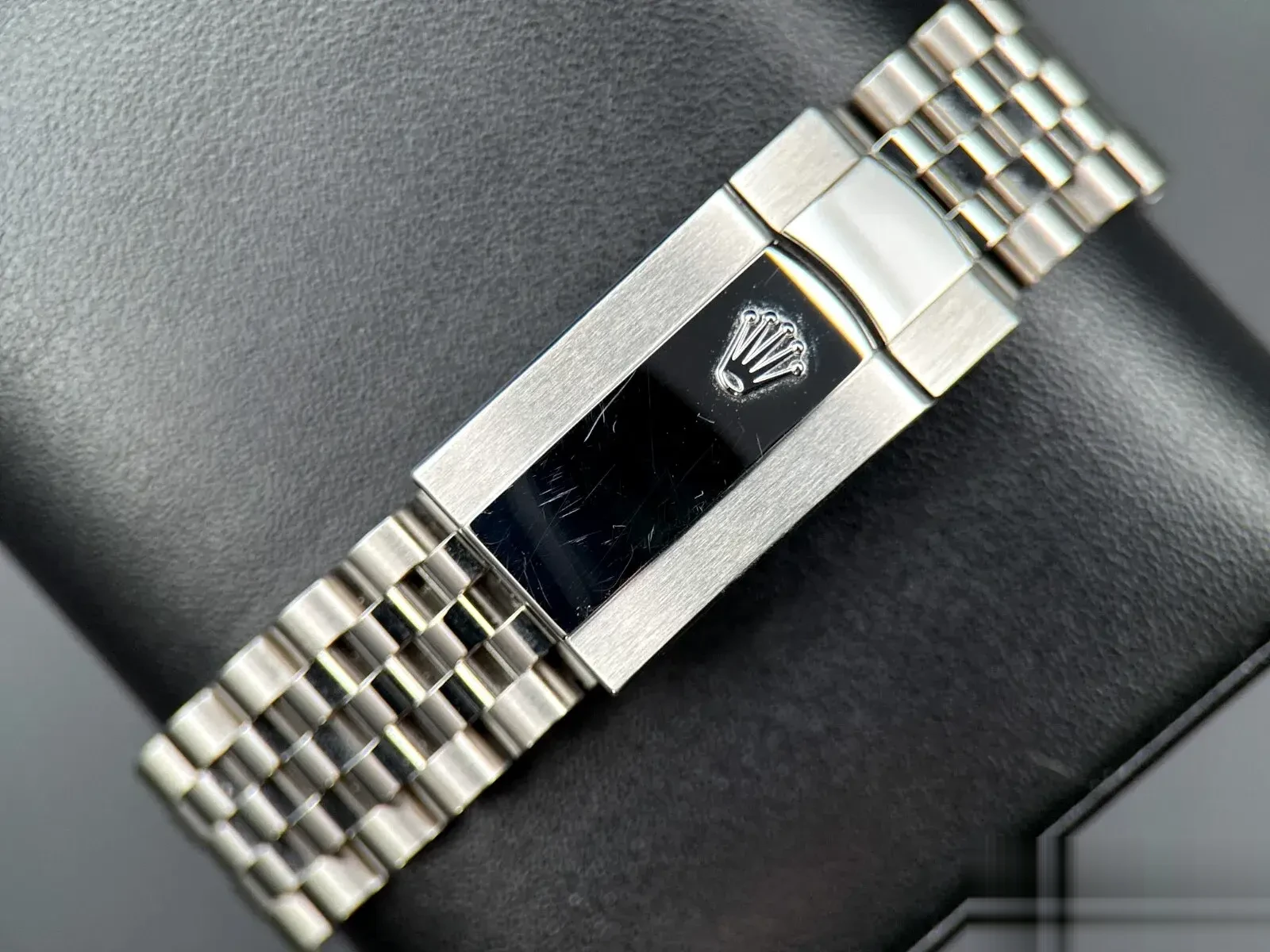 Datejust 278240 rolex copy 31mm — crown and case detail