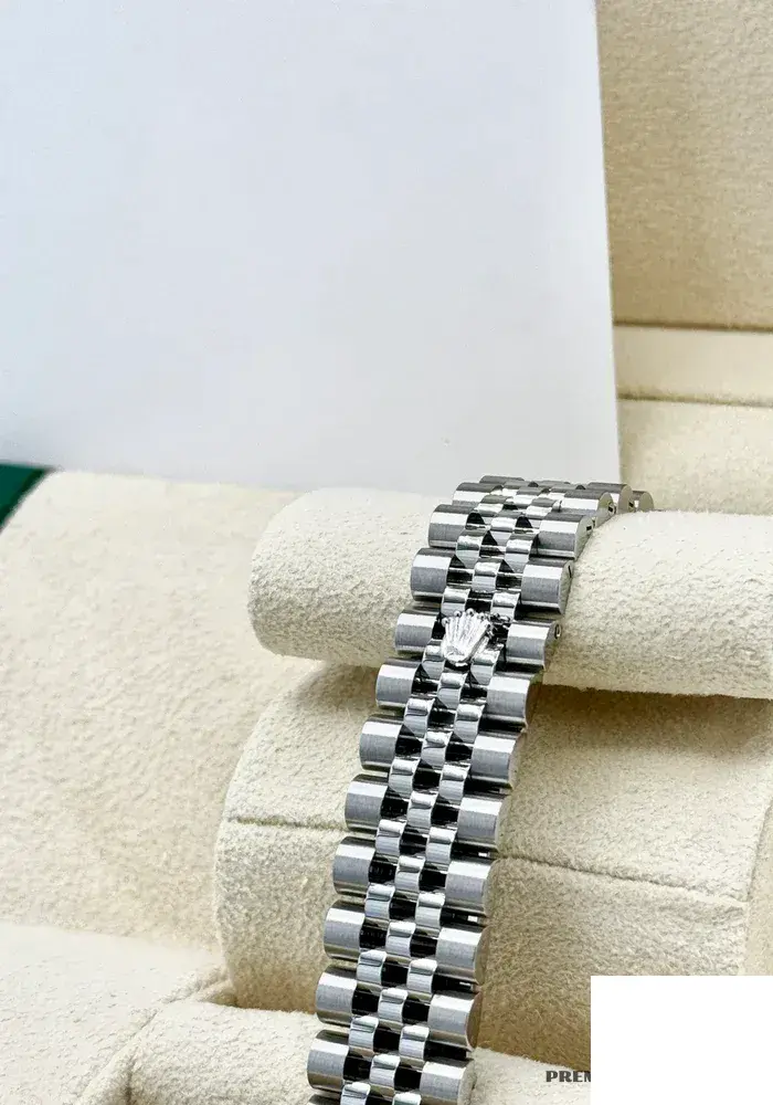 Datejust 278384RBR rolex copy — side profile