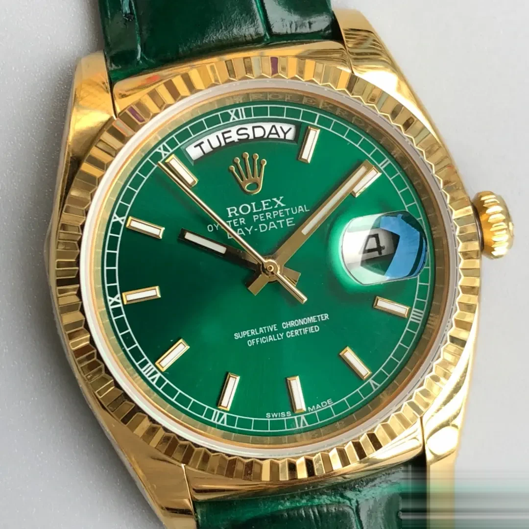 Rolex Day-Date 118138 rolex clone green dial — bezel macro