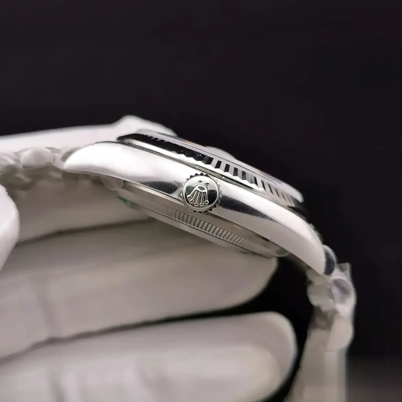 Rolex Day-Date 128238 rolex clone — bracelet detail