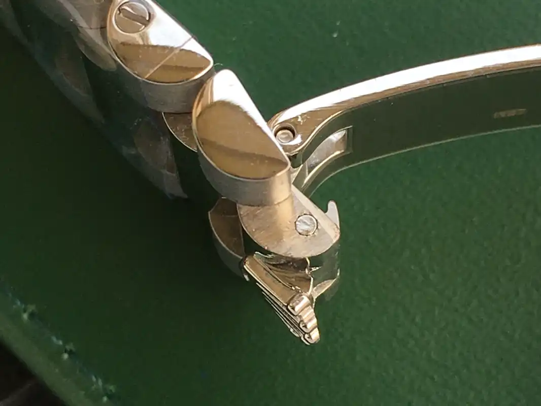 Day-Date 41985 copy blue dial — angled view