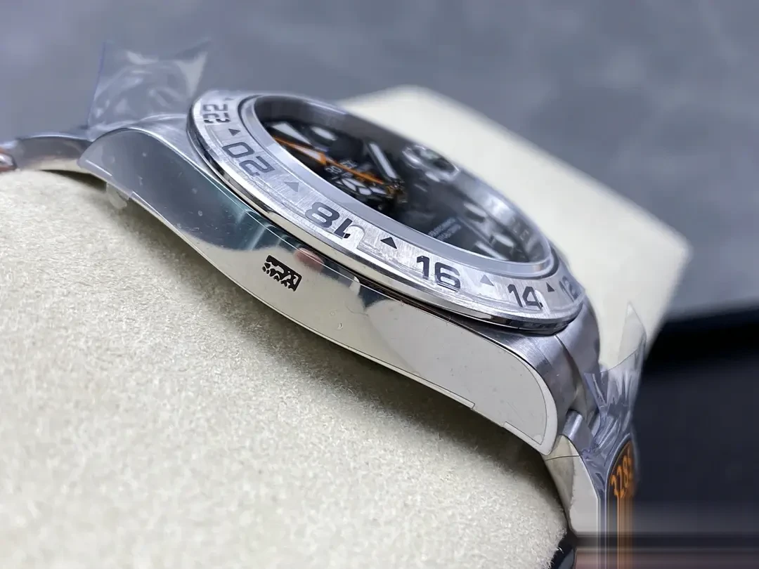 Explorer 226570 rolex replica black dial — angled view