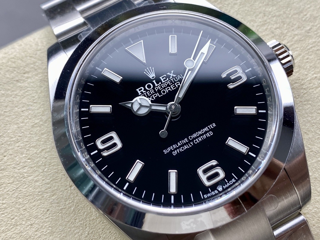 Rolex Explorer 124270 clone — side profile