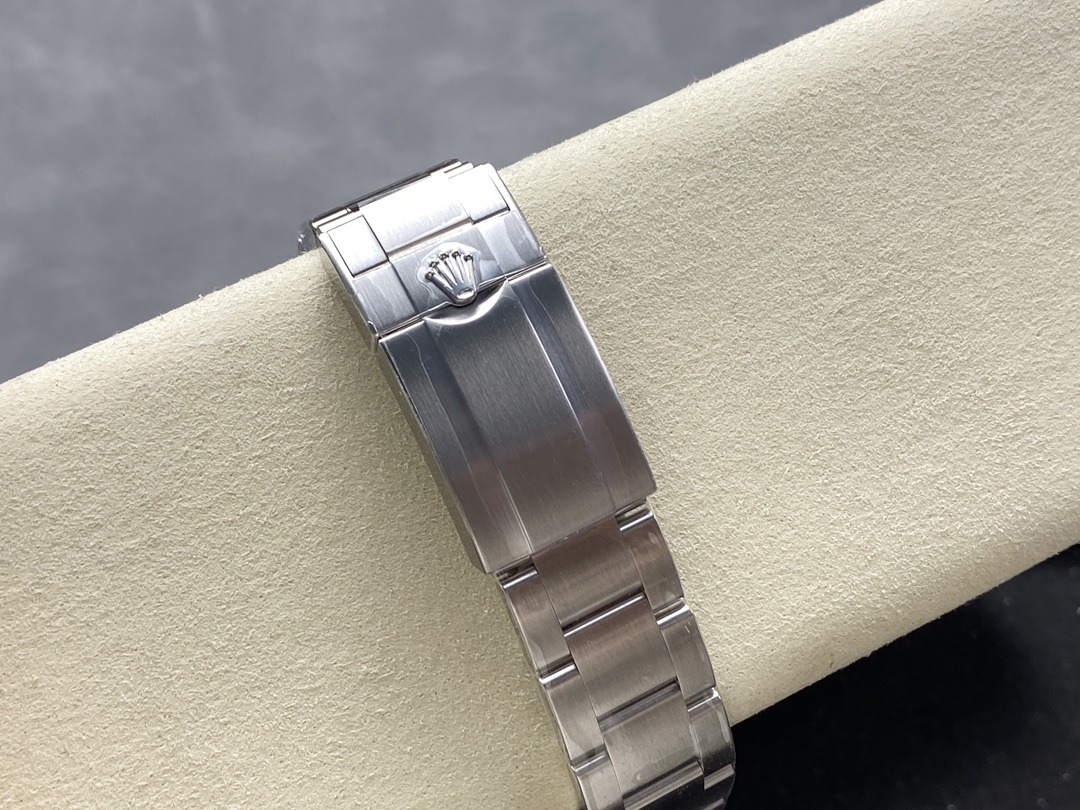 Rolex Explorer 124270 copy 40mm — wrist shot