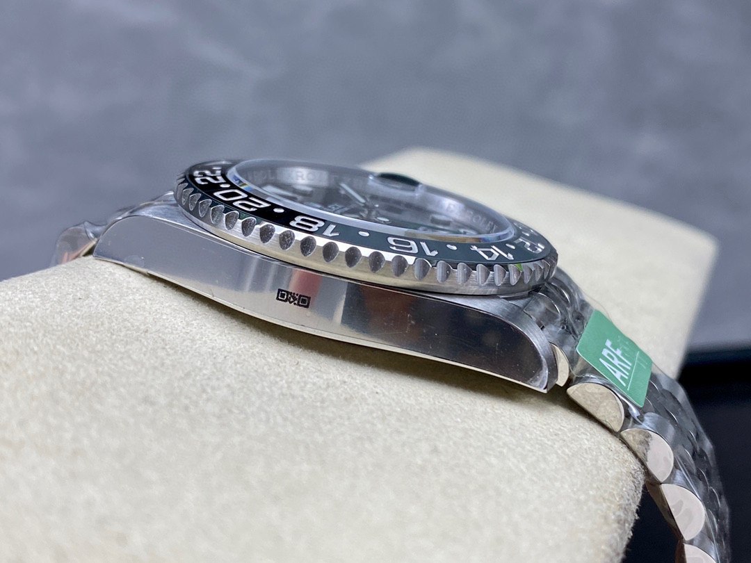 GMT-Master 126710GRNR replica black dial — caseback detail