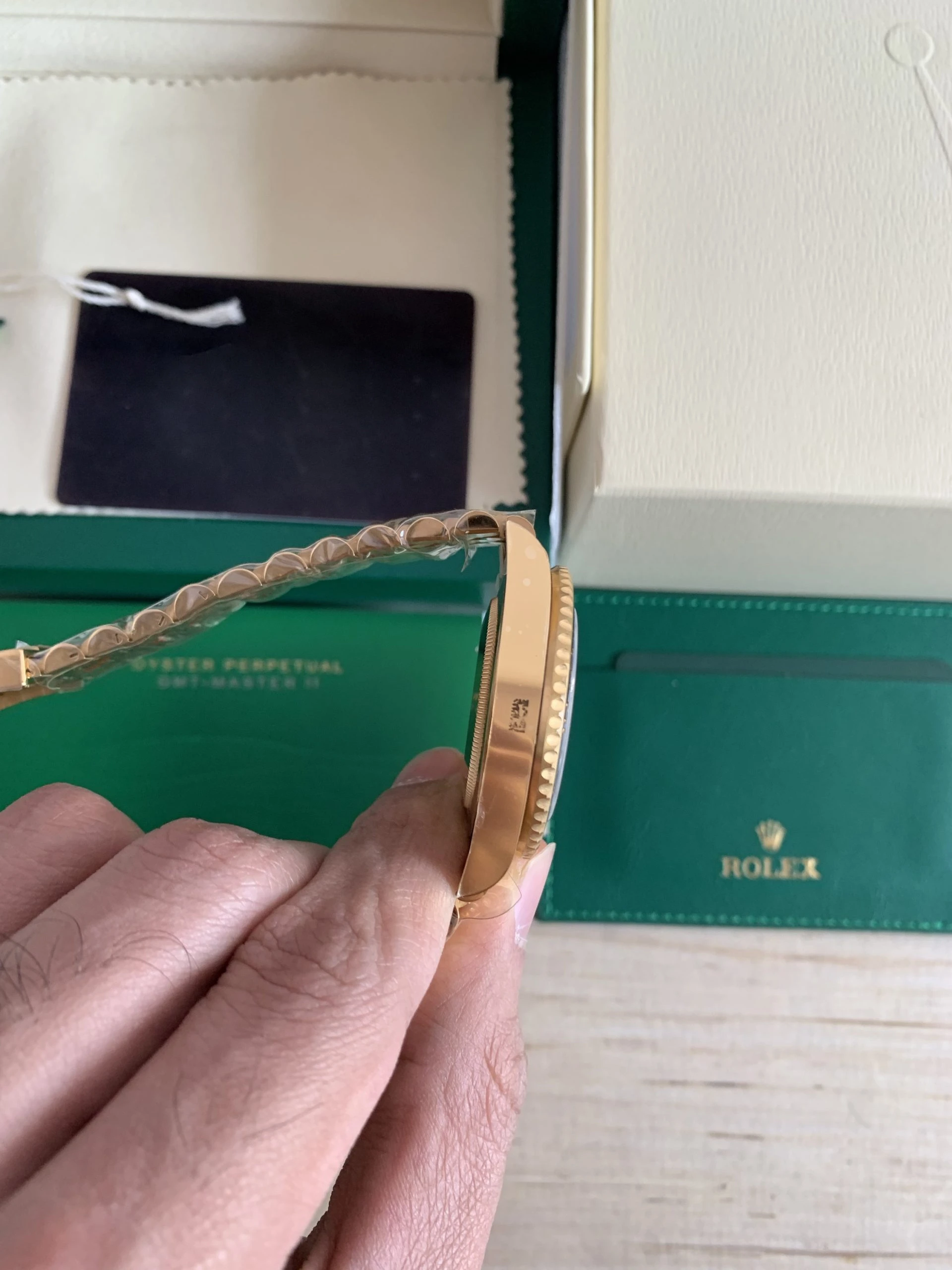 Rolex GMT-Master 126718GRNR replica — lume shot