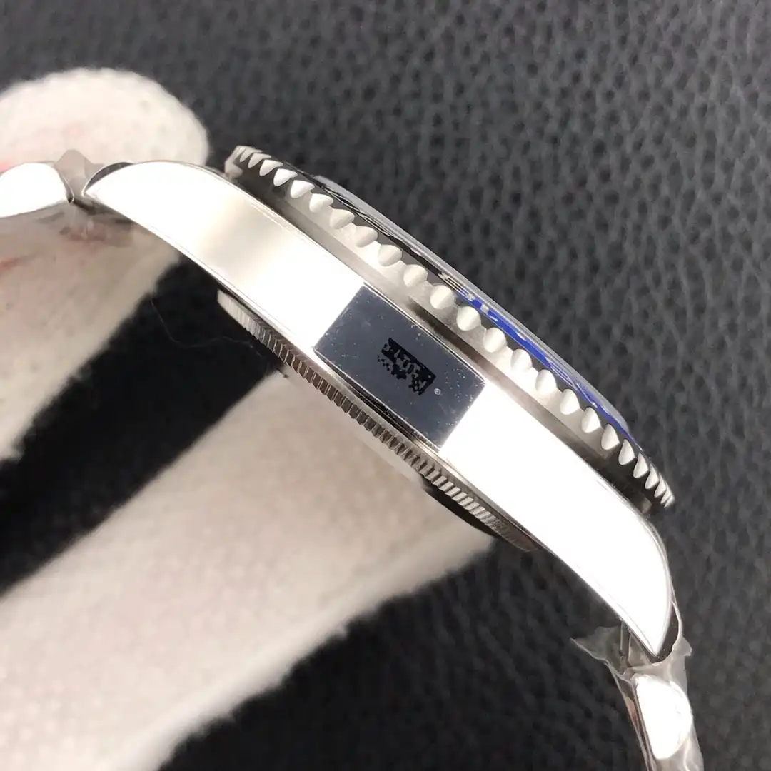 GMT-Master 126710 super clone replica black dial — bezel macro