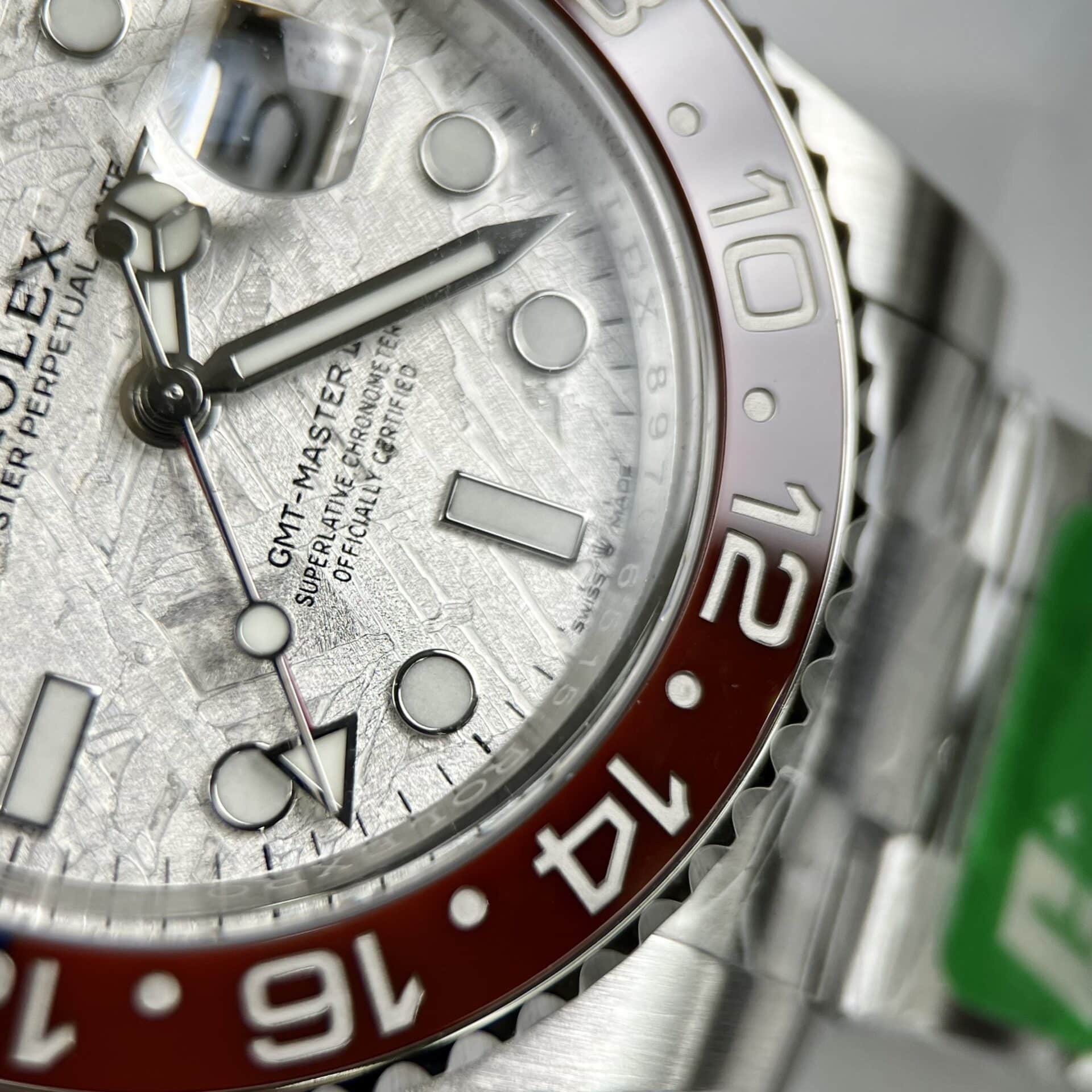 GMT-Master 126719BLRO replica meteorite dial — bezel macro