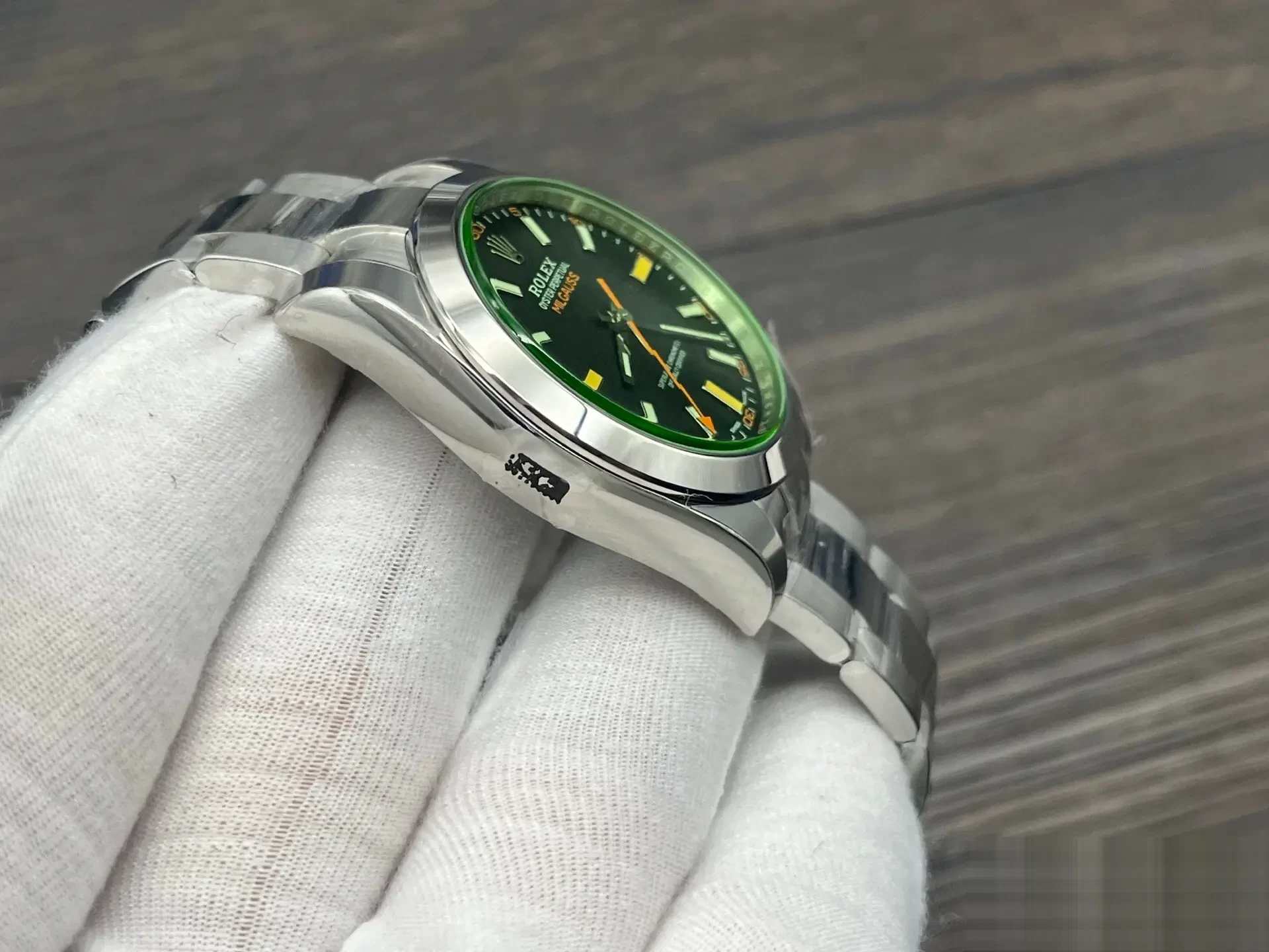Rolex Milgauss 116400GV rolex clone — bracelet detail