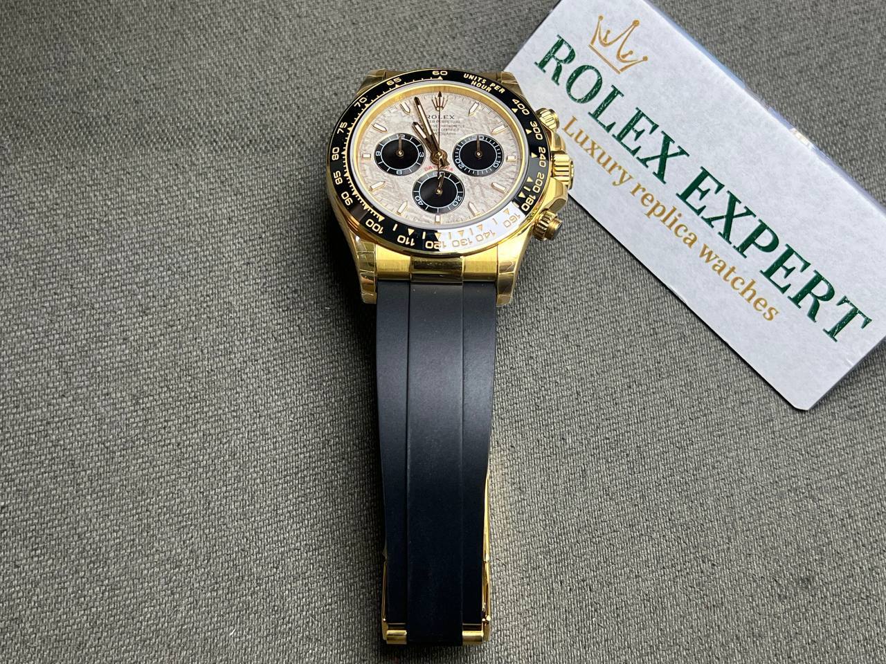 Rolex Daytona 126518LN copy 40mm — wrist shot