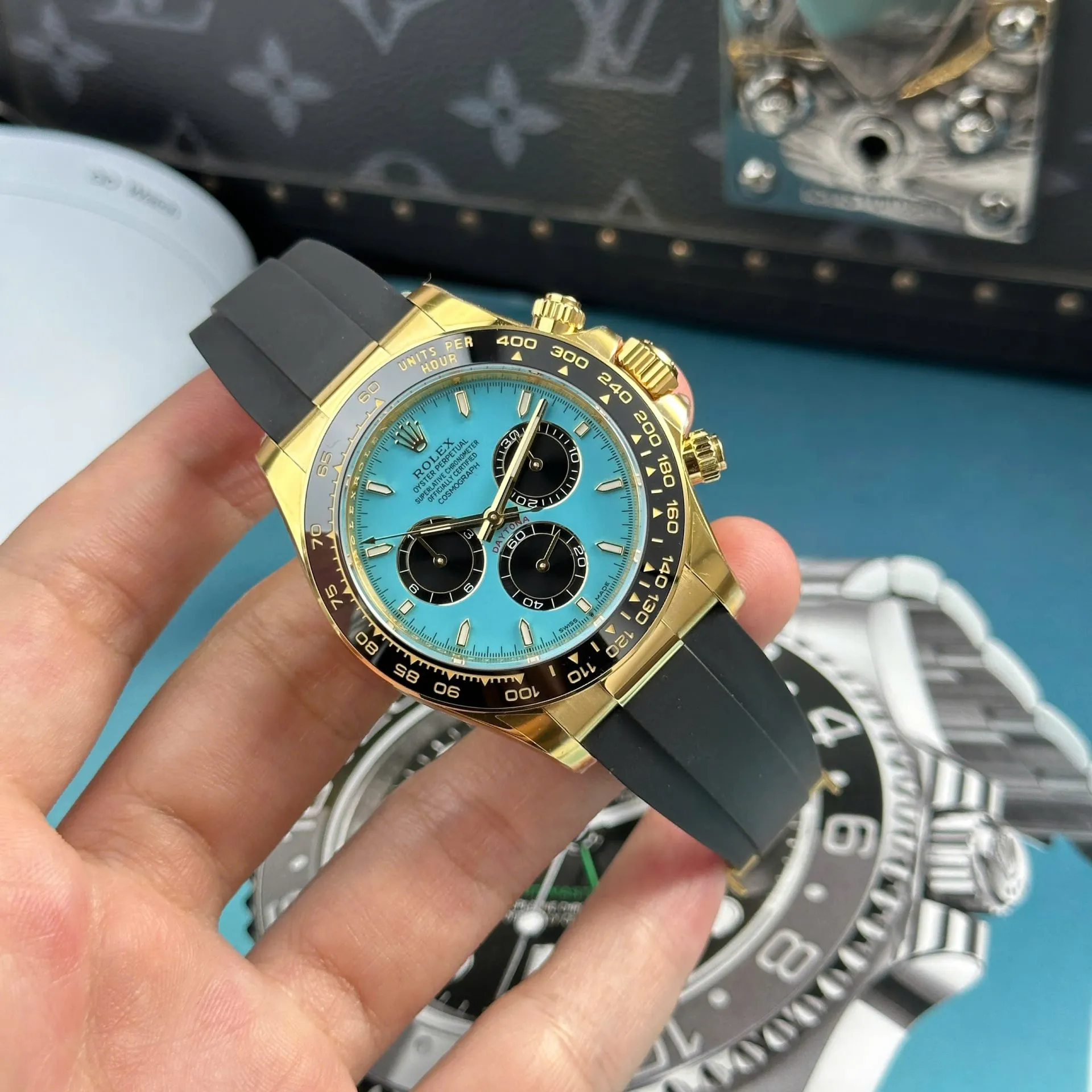 Rolex Daytona 126518LN copy — side profile
