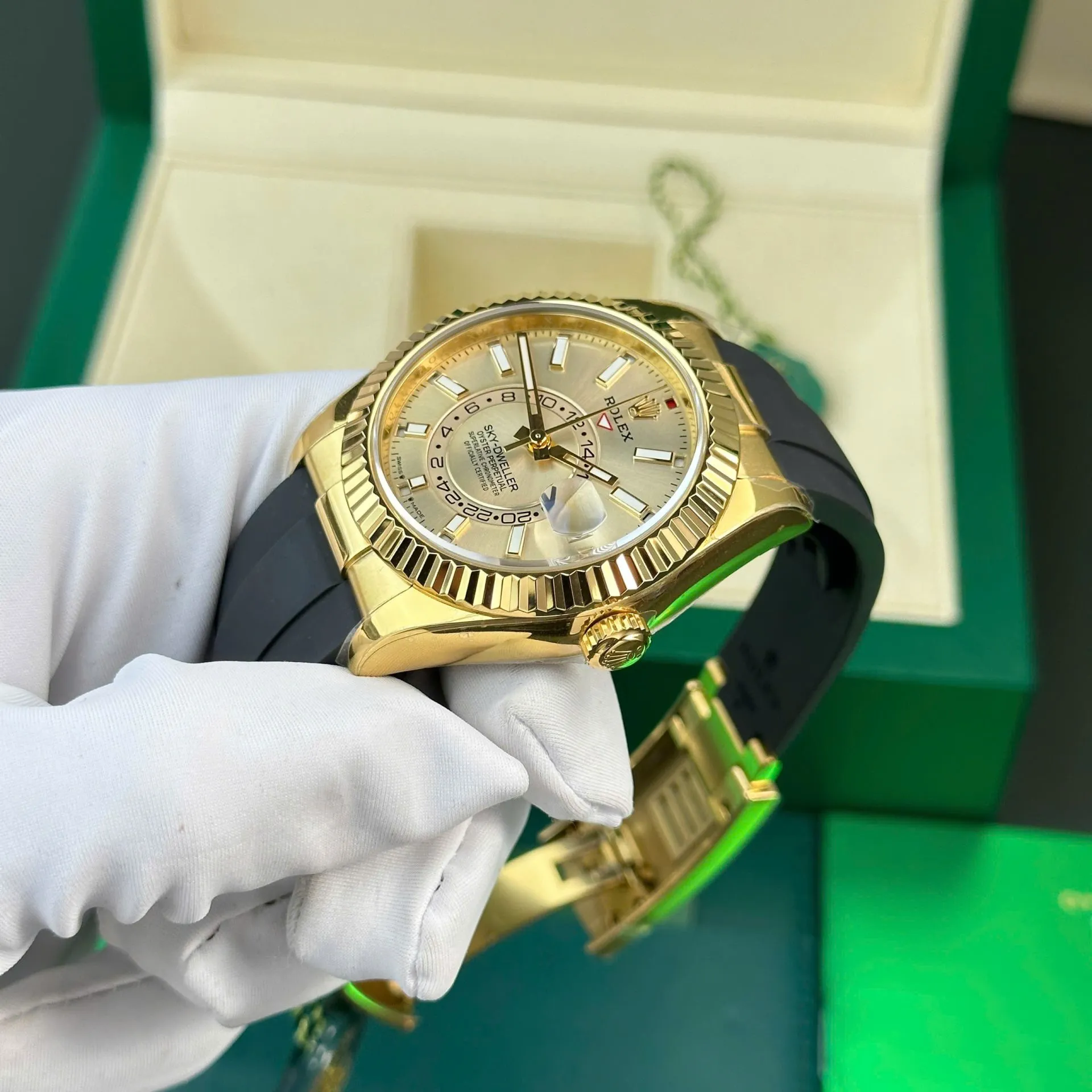 Rolex Sky-Dweller 336238 super clone replica 42mm — wrist shot