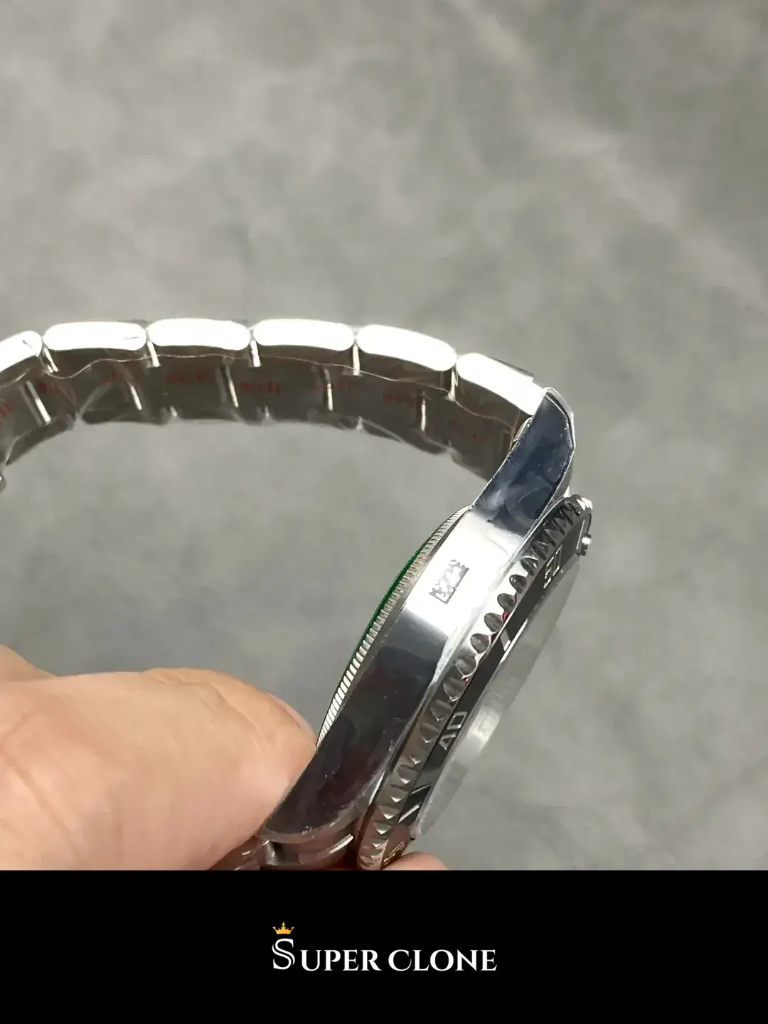 Submariner 124060 rolex copy 41mm — wrist shot