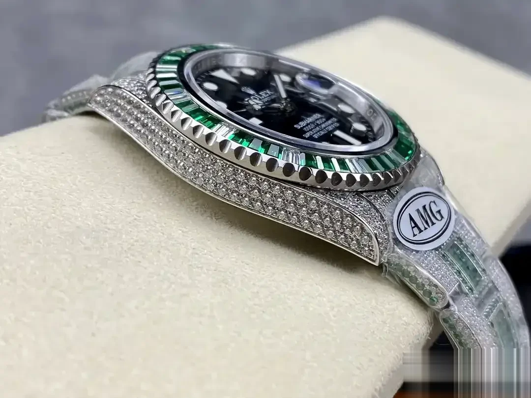 Rolex Submariner 126610LV miyota replica black dial — bezel macro