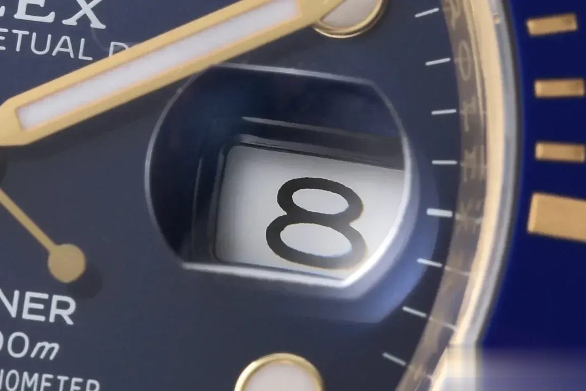 Rolex Submariner 126618LB rolex clone — crown and case detail