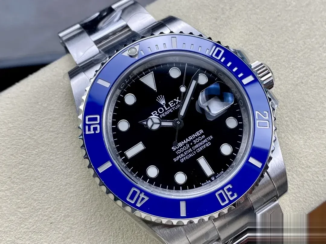 Rolex Submariner 126619LB rolex clone black dial — angled view