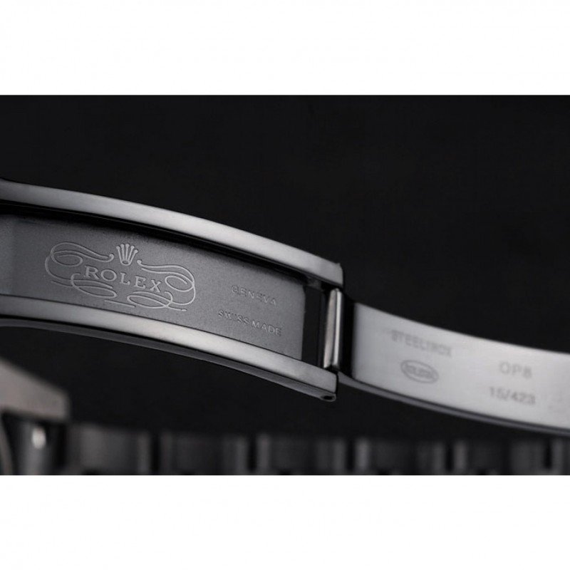 Rolex Submariner PRHUNTERPRO replica black dial — angled view