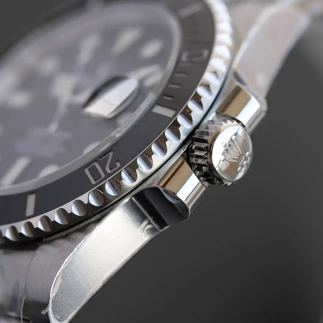 Submariner 126610LN 1:1 replica — bracelet detail