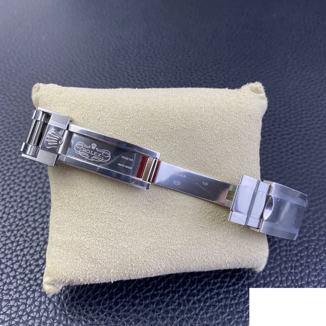 Rolex Yacht-Master 126622 replica blue dial — caseback detail