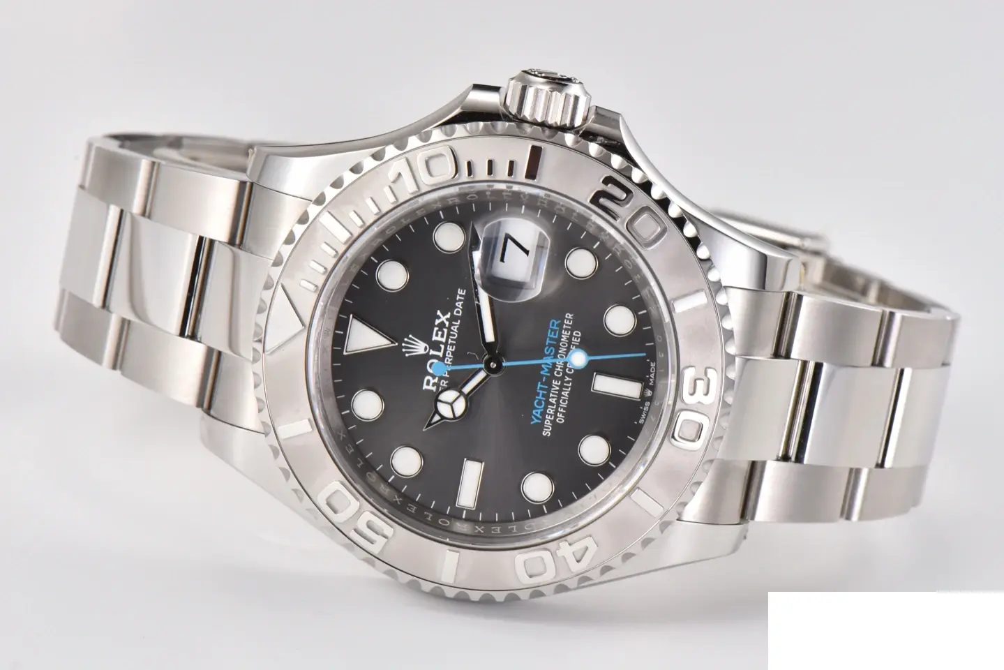 Rolex Yacht-Master 126622 rolex clone rhodium dial — caseback detail