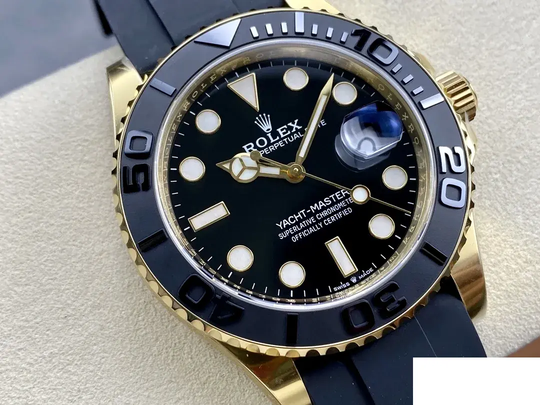 Rolex Yacht-Master 226658 replica — lume shot