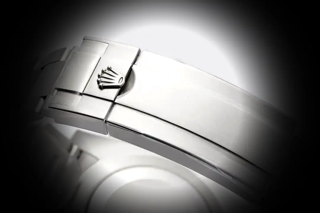 Submariner 116610LN superclone glacial grey dial — bezel macro