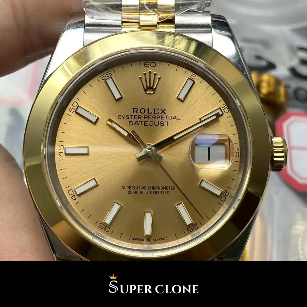 Datejust 126203, smooth bezel, jubilee bracelet