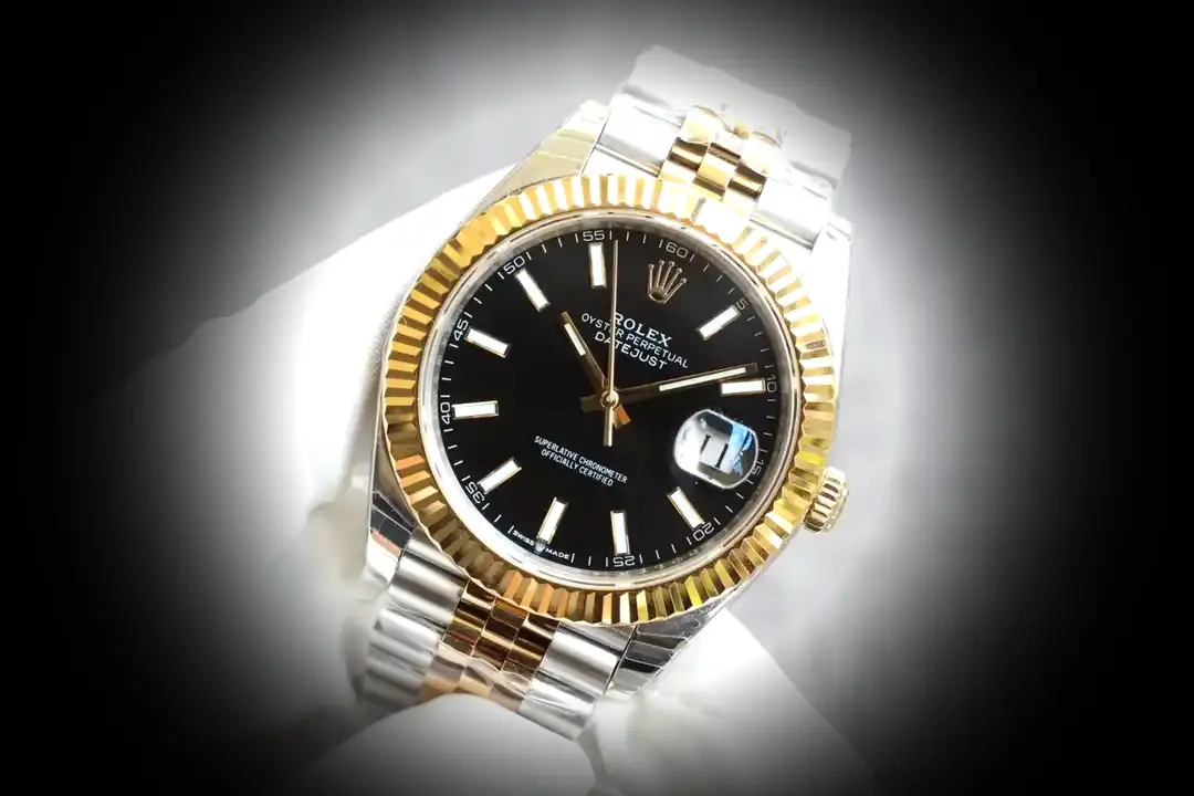 Datejust 126331 superclone — side profile
