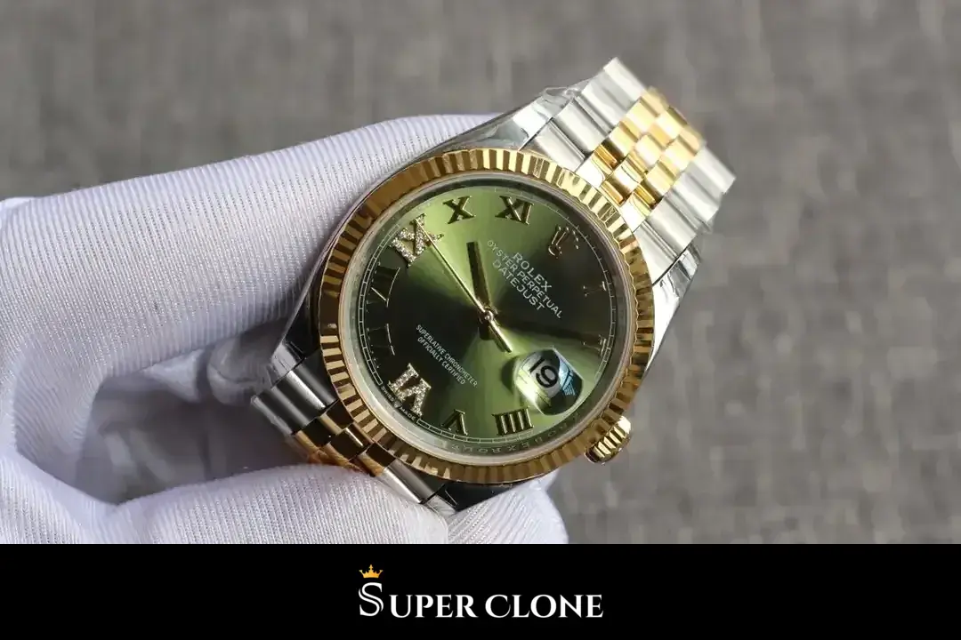Rolex Datejust 126333, stainless steel & yellow gold case, yellow gold fluted bezel