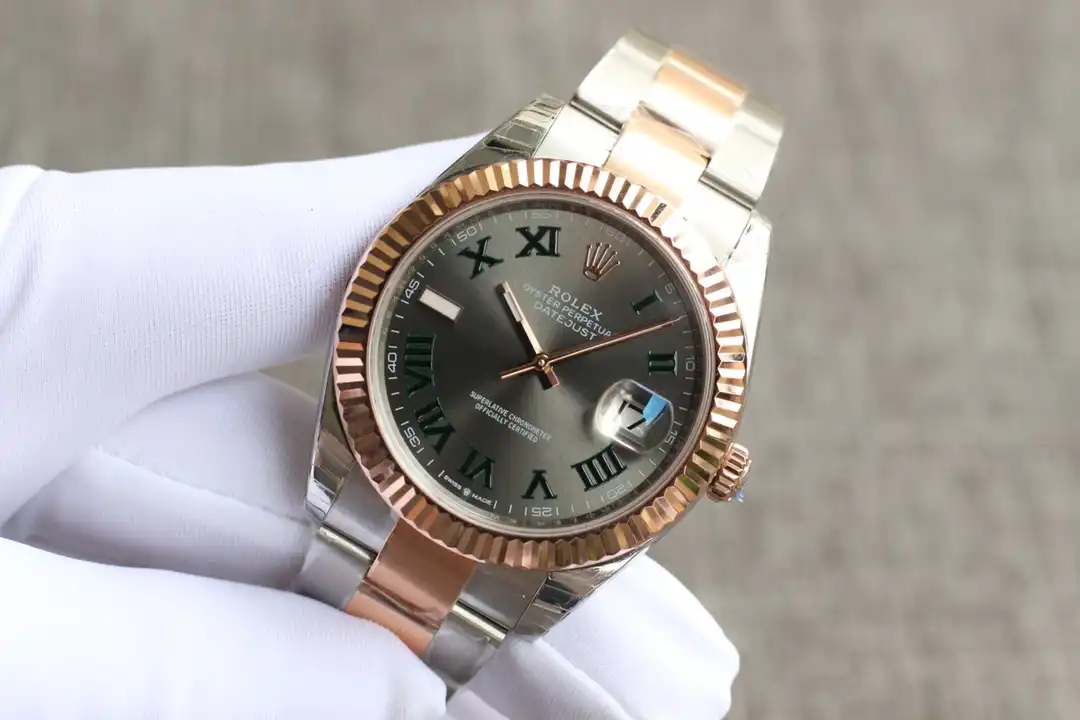Rolex Datejust 126331, stainless steel & rose gold plated case, fluted bezel