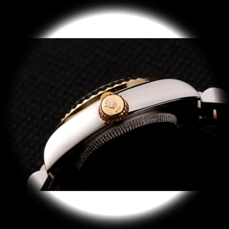 Rolex Lady-Datejust SRL104 Swiss replica — lume shot