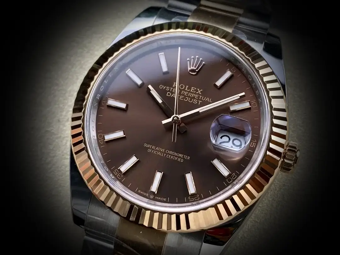 Datejust m126331 superclone chocolate dial — caseback detail