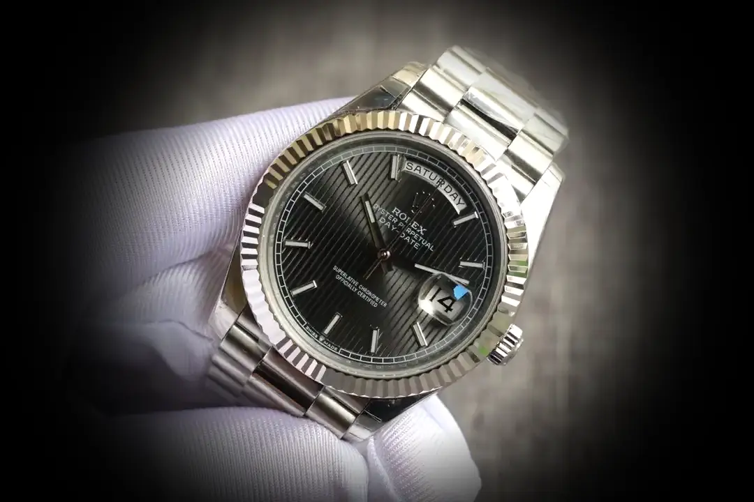 Rolex Day-Date 41985 Swiss replica — side profile