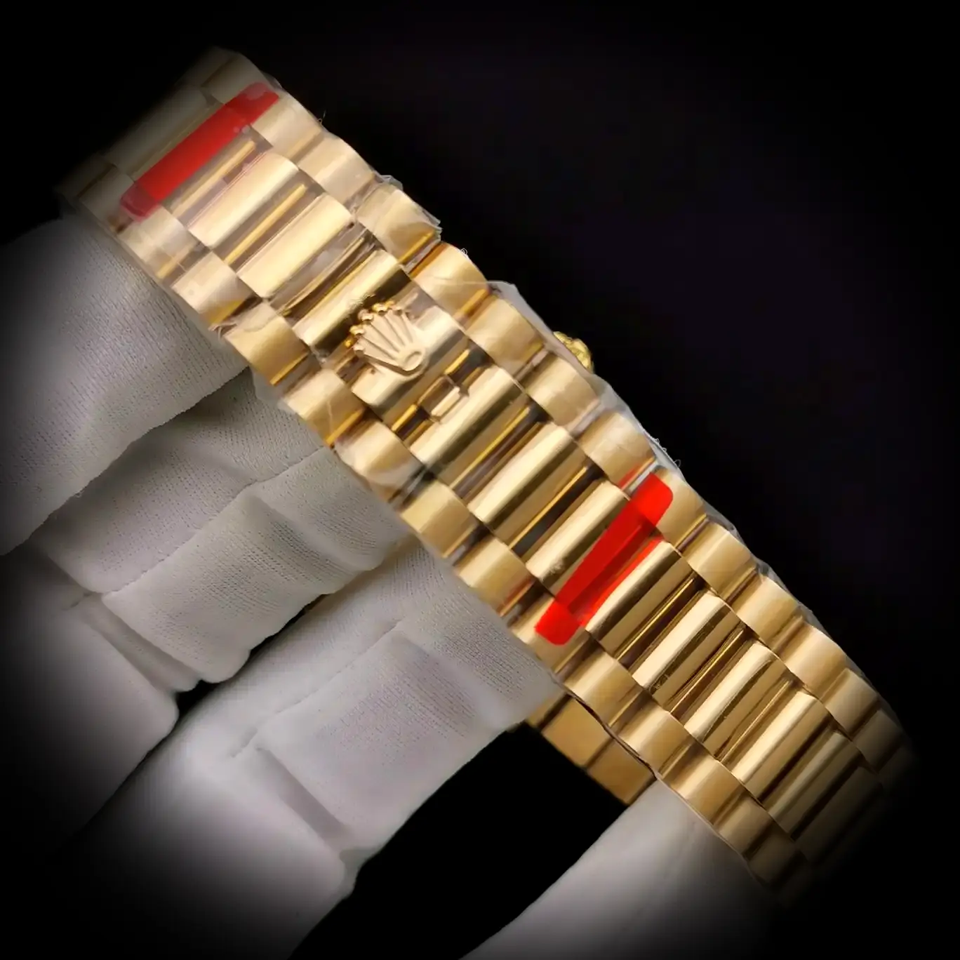 Rolex Day-Date 41985 super clone — lume shot