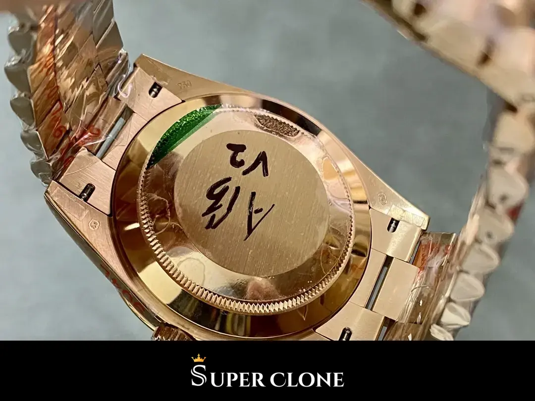 Rolex Day-Date 228235, everose gold case, president bracelet