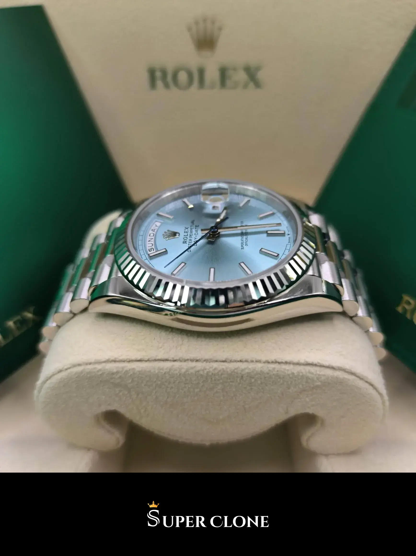 Rolex Day-Date 228236, president bracelet, sapphire crystal