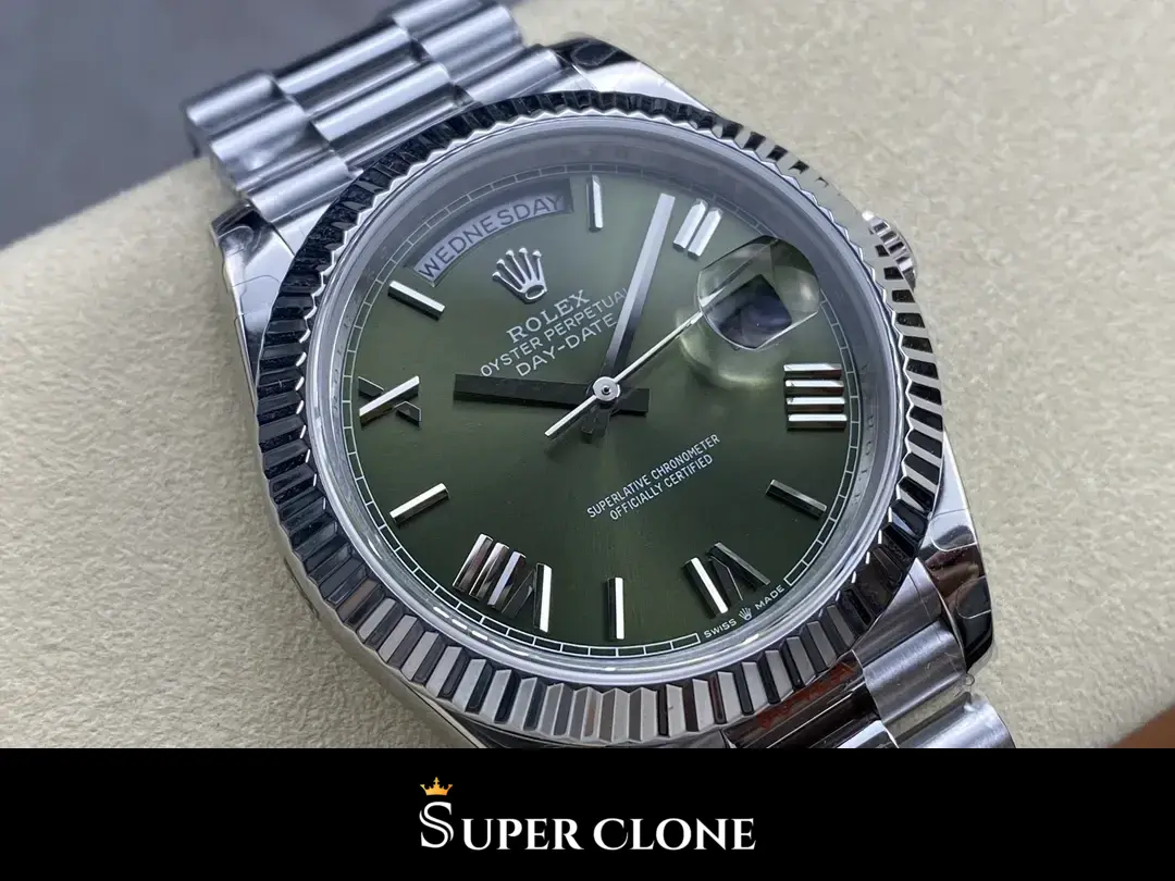 Day-Date 228239, fluted bezel, president bracelet